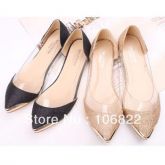 Sapatilha com transparência